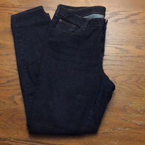 *donating 1/5* Gently worn skinny jeans dark wash